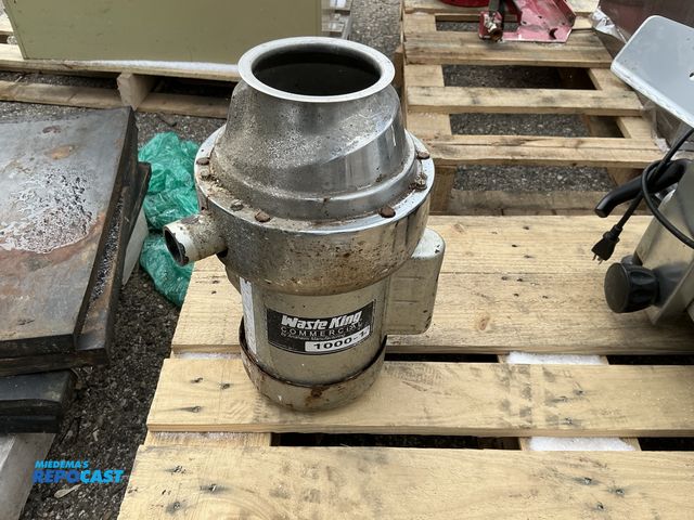 Lot 2-74696 - Waste King Commercial Garbage Disposal