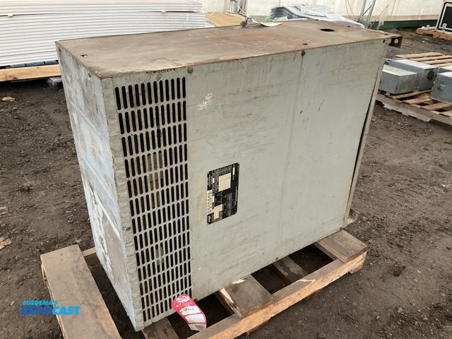Lot 2-40476 - Federal Pacific 27678-002 112.5 KVA 3-Phase Transformer