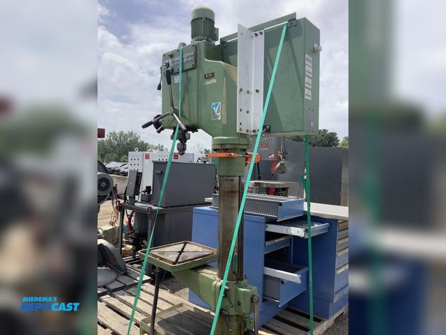 Lot 2-96056 - Ibarmia SX 32 heavy duty drilling machine used for metal working