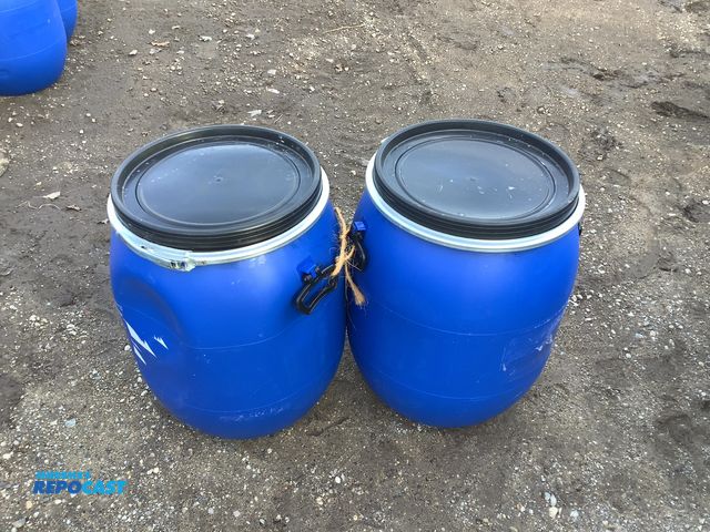 Lot 2-19306 - 2 25 gallon blue plastic barrels with removable lid and locking rings, clean inside, contained a foo...