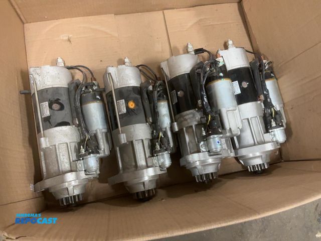 Lot 2-10030 - (4) MIT1478 Starters, Mitsubishi Electric Type M009T71478ZX, No. 1602, 12 Volt