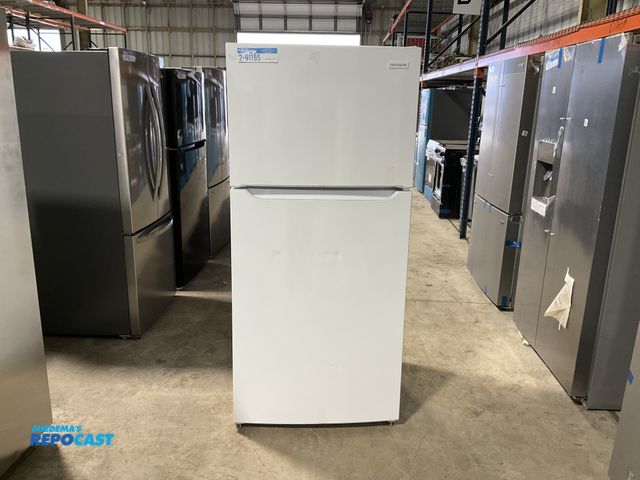 Lot 2-91185 - Scratch & Dent Free Standing Frigidaire  FFTR1835VWD Refrigerator/Freezer