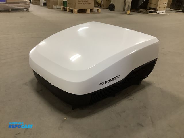 Lot 2-19335 - Dometic FJX3573MWHAS RV Rooftop AC Unit