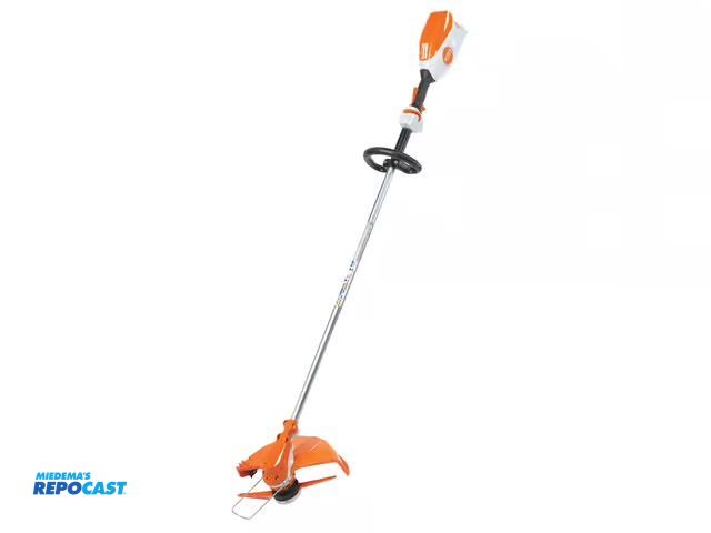 Lot 2-23114 - New Stihl FSA 86 R Cordless Electric String Trimmer