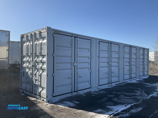 Lot 2-44694 - 2025 High Cube Metal Shipping/Ground Container