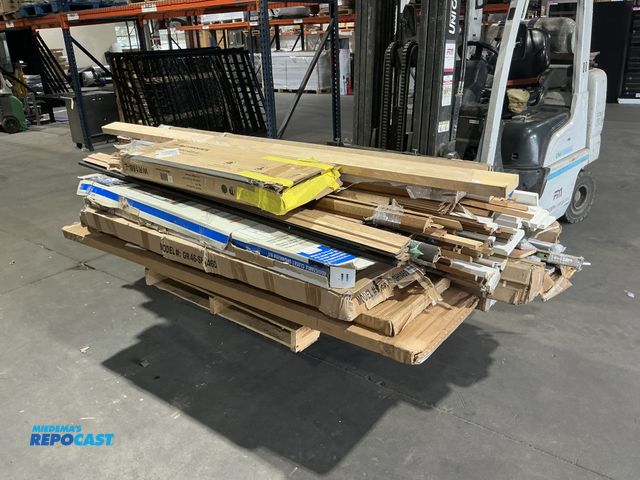 Lot 2-15344 - Pallet of Various Types of Wood Trim and Other Building Supplies
