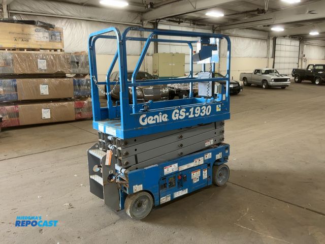 Lot 2-44734 - 2017 Genie GS-1930 Scissor Lift