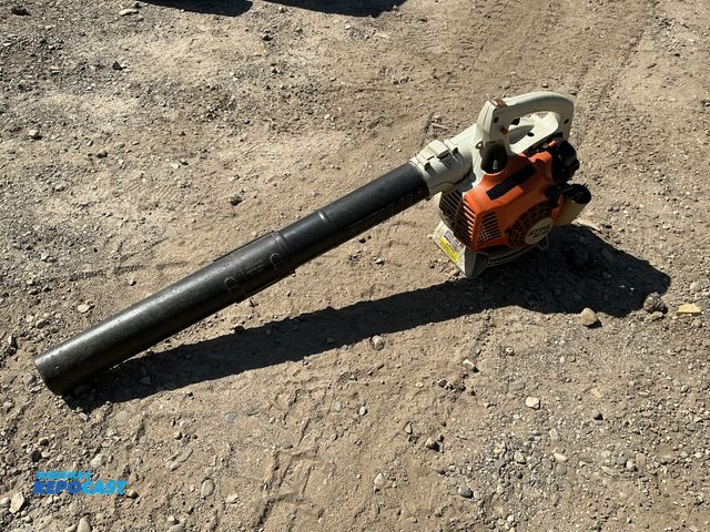 Lot 2-76745 - Stihl BG 55 leaf blower gas and oil mix powered