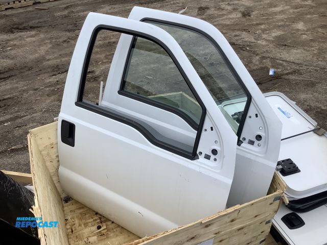 Lot 2-93680 - Crate w/ (2) Ford OEM Doors