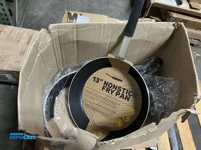 Lot 2-18867 - Set of (5) Sedona Pro Chef Edition 13” nonstick frying pans