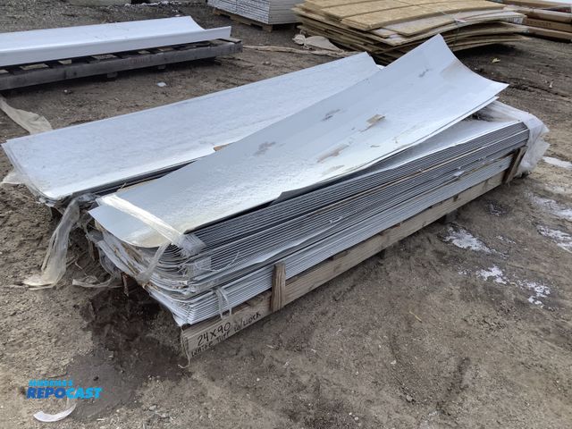 Lot 2-73346 - Large skid lot of white construction pvc panel sheets approx. 7’7” x 1’10”