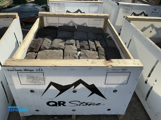 Lot 2-73317 - Cobblestone Buckingham Flats - 100sq feet