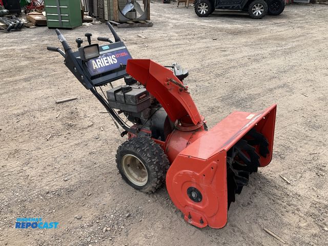 Lot 2-96126 - Ariens 924109 Walk-Behind Snow Blower