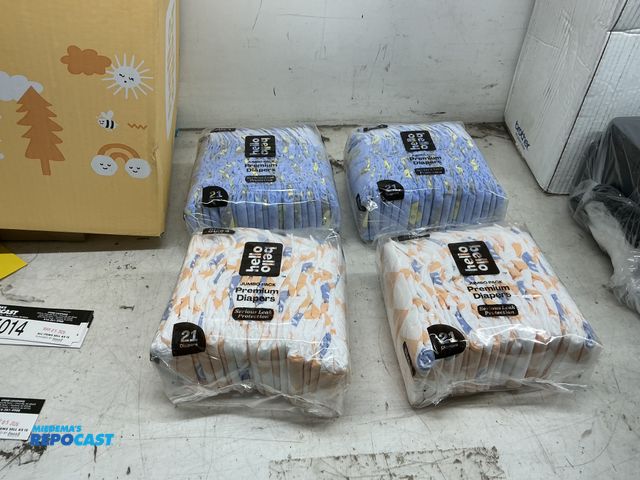 Lot 2-15015 - 4 Hello Bello Jumpo Pack Premium Diapers 21 per bag