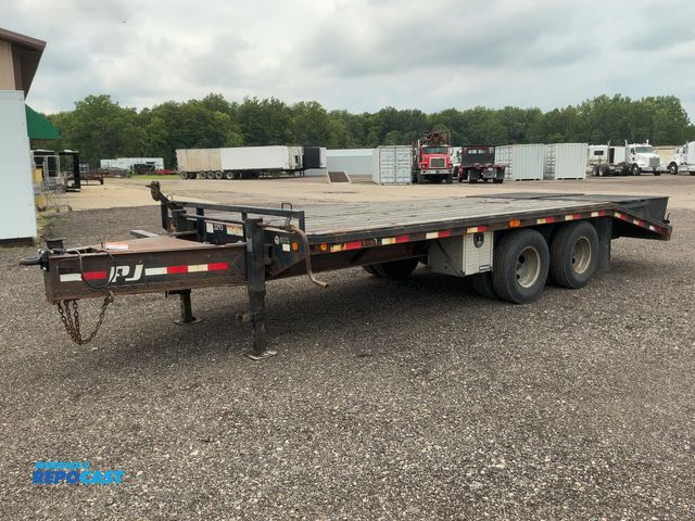 Lot 2-40227 - 2018 PJ Trailer 20' Tandem Dual Axle Tag Equipment Trailer