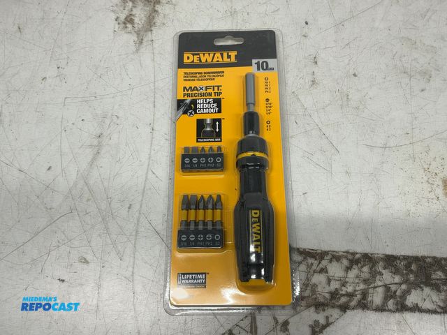 Lot 2-11451 - DeWalt DWHT68001 Telescoping Screwdriver