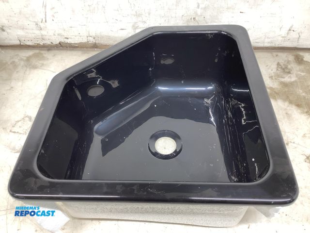 Lot 2-77969 - 1 Black RV Sink