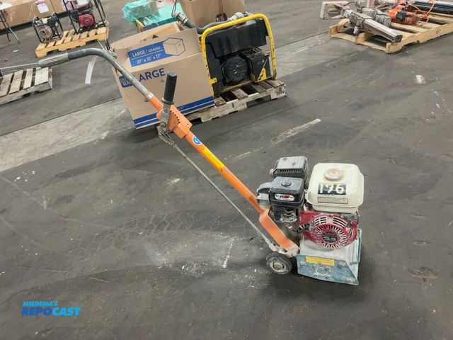 Lot 2-40396 - FR 200 Concrete Scarifier, Honda 5.5hp Gas Engine with Recoil Start, 8" Path, Runs and Works