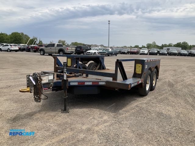 Lot 2-30133 - 2017 AIR-TOW T12-10 Drop-Deck Flatbed