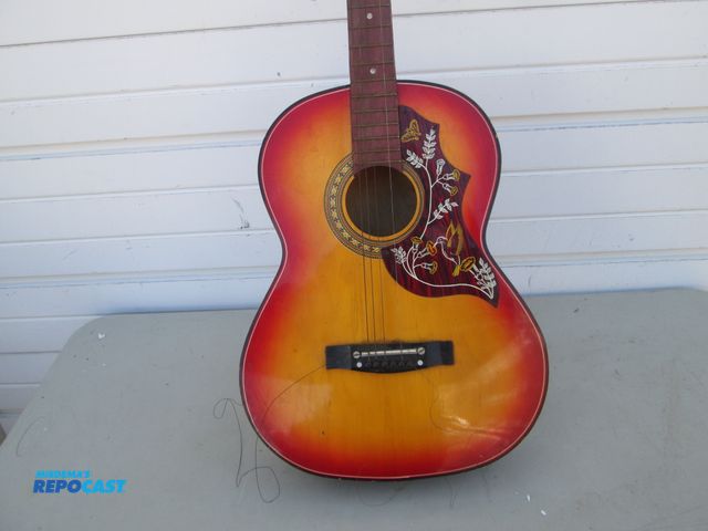 Lot 2-56966 - Norma Guitar Vintage - sold As Is - Body is separated from side as pictured