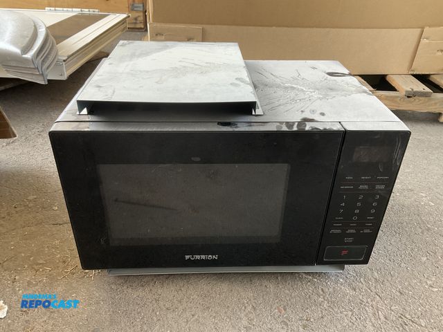 Lot 2-99117 - Scratch & Dent Furrion FMSN09-BL Microwave Oven