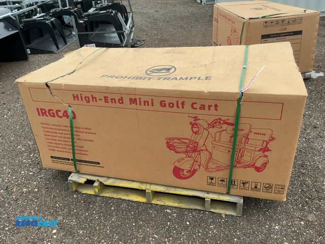Lot 2-20394 - New SDLANCH IRGC40 3-Wheel Mini Electric Golf Cart / Scooter, 60 Volt, 600 Watt Motor, Three Speed, ...