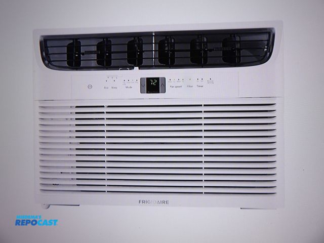 Lot 2-58351 - New  in Box Frigidaire Window Air Conditioner 400sq'-450 Sq ft 10.0OD 10.000 Btuh 115VAC 5-15P, Cool...