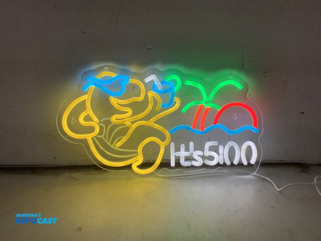 Lot 2-77107 - It’s 5:00 neon light