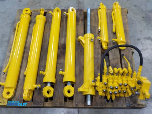 Lot 2-40687 - Skid of Hydraulic Cylinders And Valve Controller, Removed from Back Hoe