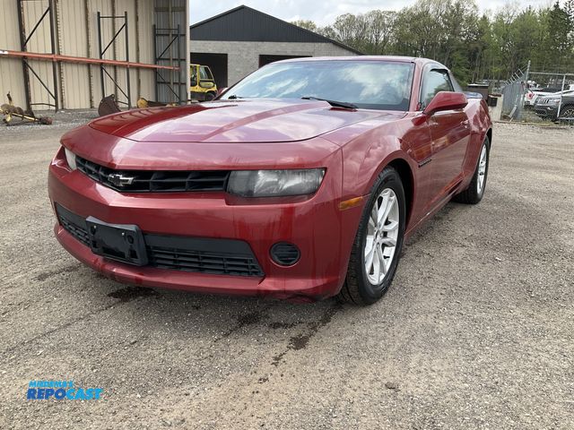 Lot 2-90147 - 2014 Chevrolet Camaro 2LS Coupe RWD