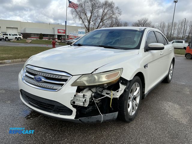Lot 2-40412 - 2012 Ford Taurus SEL Sedan FWD