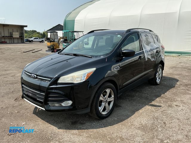 Lot 2-30651 - 2014 Ford Escape SE 4WD SUV 4x4
