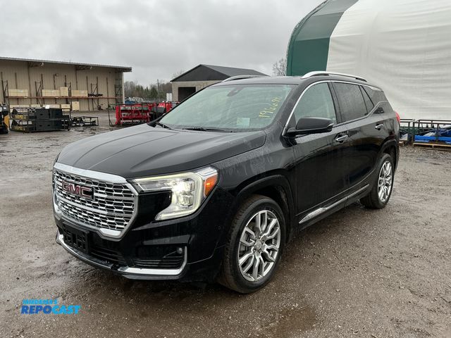 Lot 2-21113 - 2022 GMC Terrain Denali AWD SUV AWD