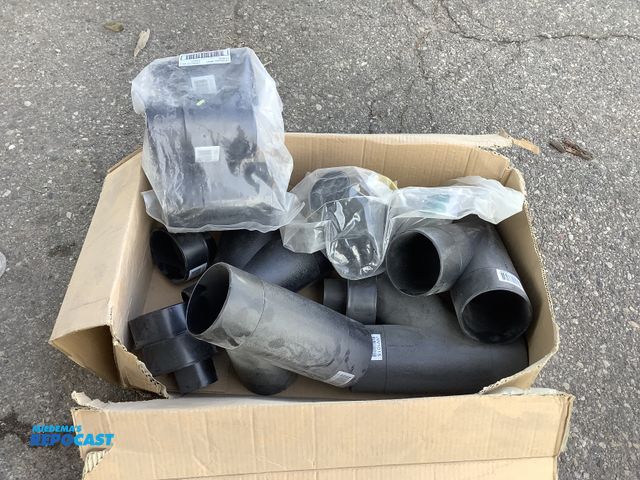 Lot 2-27902 - Lot of 3-4" plastic dust collector fittings, used and new condition