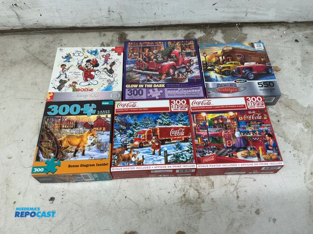 Lot 2-65764 - lot of (6) Jigsaw Puzzles