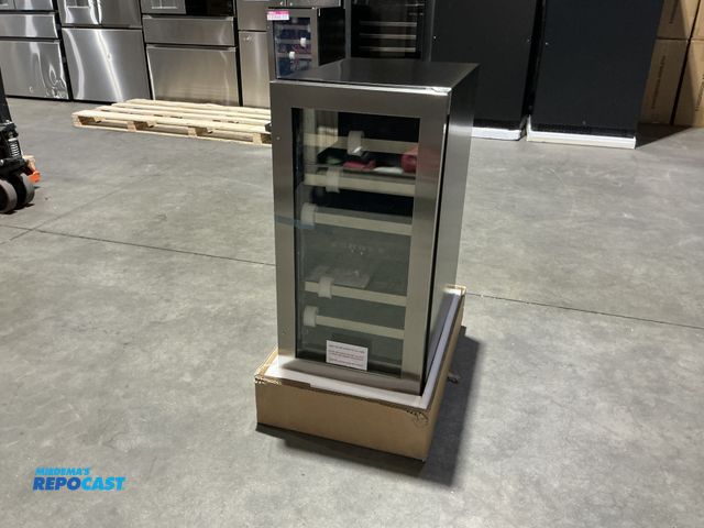 Lot 2-22648 - Scratch & Dent Vinotemp EL-WCU113-03 Connoisseur Series Compact 28-Bottle Dual-Zone Wine Cooler