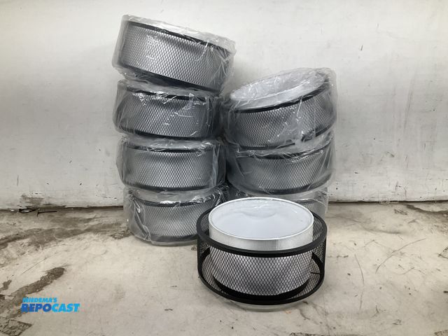 Lot 2-34579 - Lot of (2) boxes of 4 Gustafson lighting led black mesh light fixtures