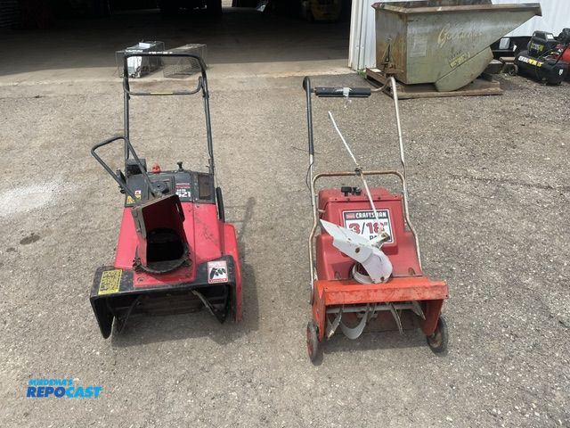 Lot 2-72755 - Honda / Sears Craftsman Walk-Behind Snow Blower 2 Used snow blowers. Sears Craftsman 3 hp. 18'' path...