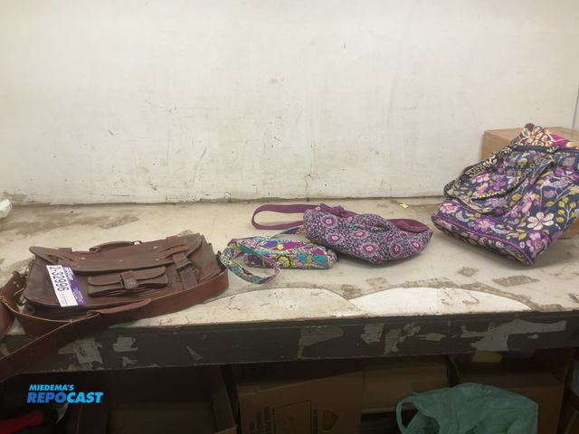 Lot 2-32996 - Lot of handbags including a oiled leather satchel bag, and 3 various sized soft  cloth flower bags