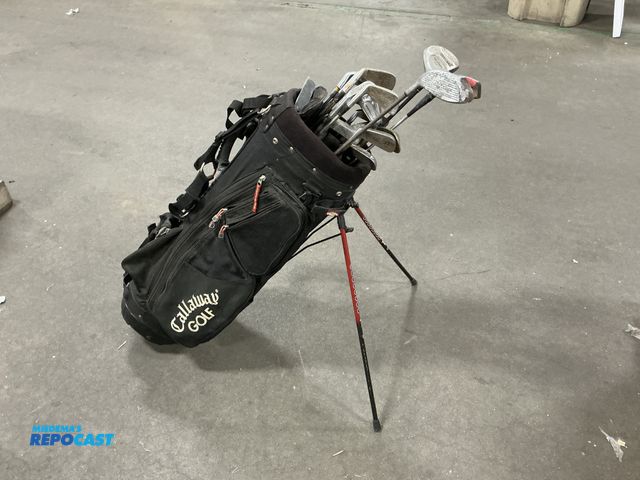 Lot 2-76302 - Callaway Golf Golf clubs and bag