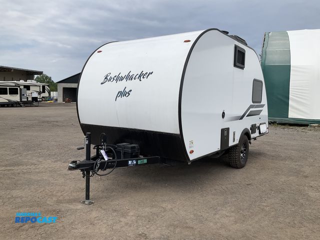 Lot 2-30134 - 2023 Braxton Creek Bushwacker Plus 17BH Camper Travel Trailer