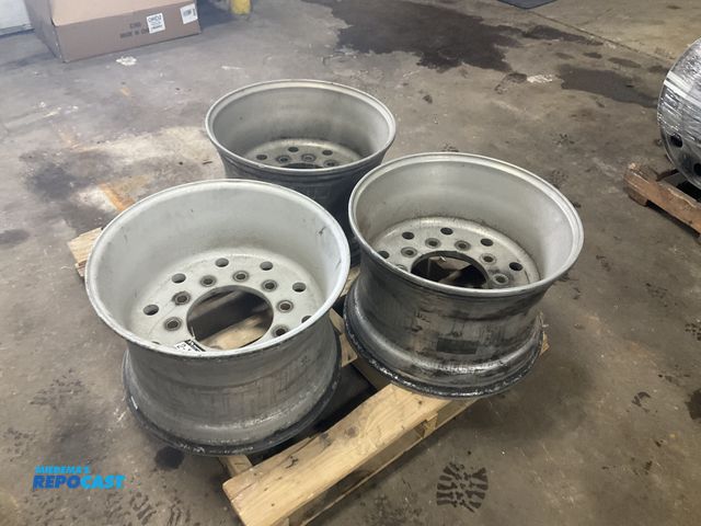 Lot 2-10611 - (3) 22.5” x 14.00” aluminum semi wheels used