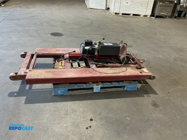 Lot 2-15328 - Mohawk USL-6000 6,000 lb. capacity, full-rise, fully portable scissor lift.