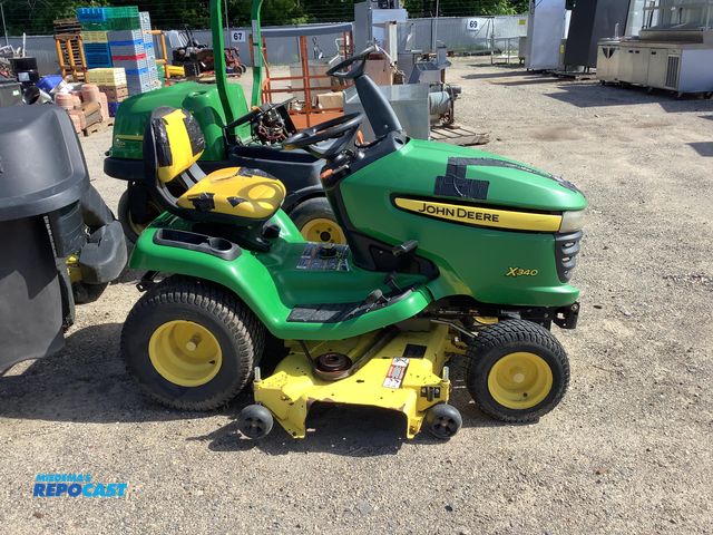 Lot 2-18921 - John Deere X340 Riding Lawn Mower 54″ Tractor With 25hp Kawasaki Engine