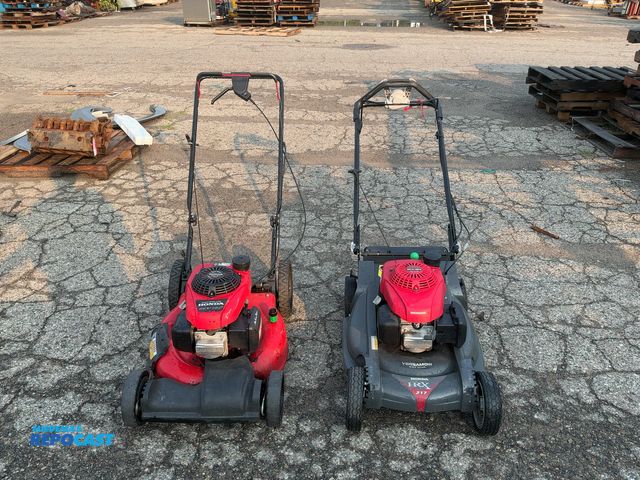 Lot 2-11094 - (2) Honda Push Mowers