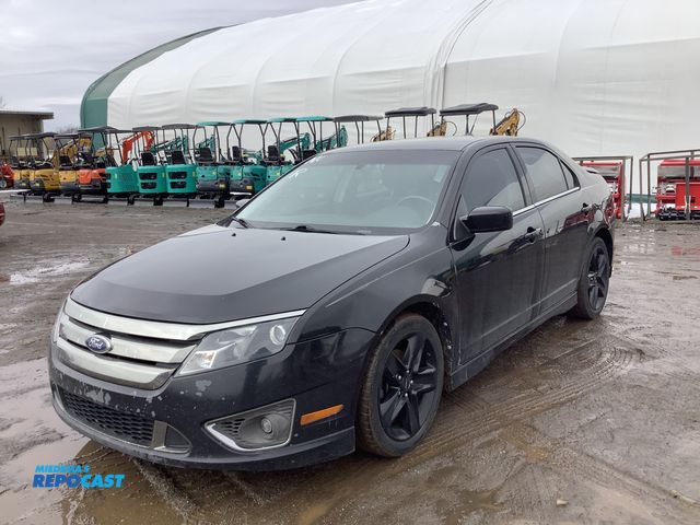 Lot 2-40913 - 2011 Ford Fusion V6 Sport Sedan FWD