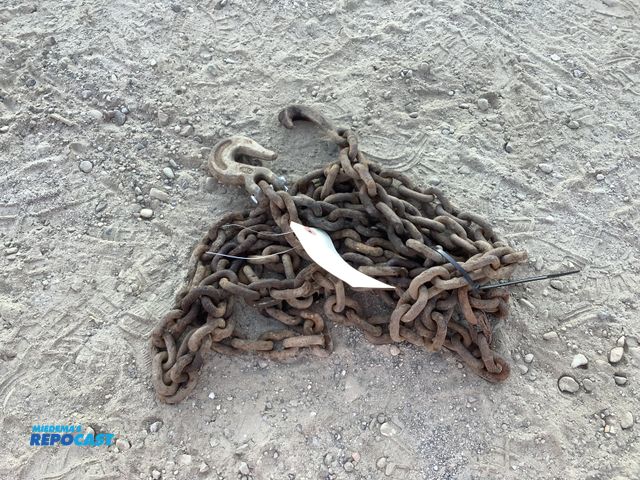 Lot 2-95010 - 5/16 x 13½ foot Log Chain with 2 grab hooks