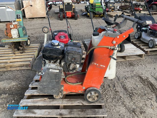 Lot 2-94987 - Husqvarna FS400LV walk-behind Floor Saw