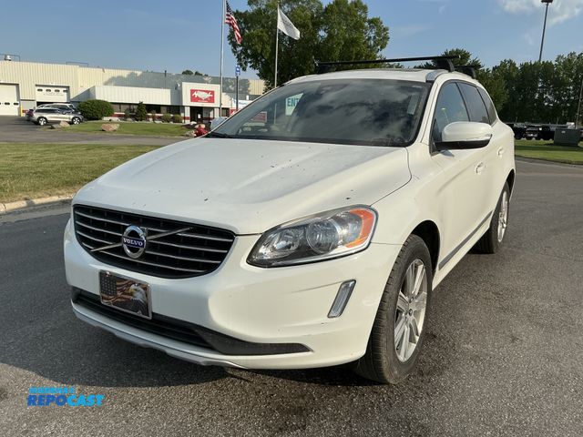 Lot 2-62601 - 2016 Volvo XC60 T5 Premier SUV AWD