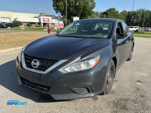 Lot 2-30318 - 2018 Nissan ALTIMA Sedan FWD